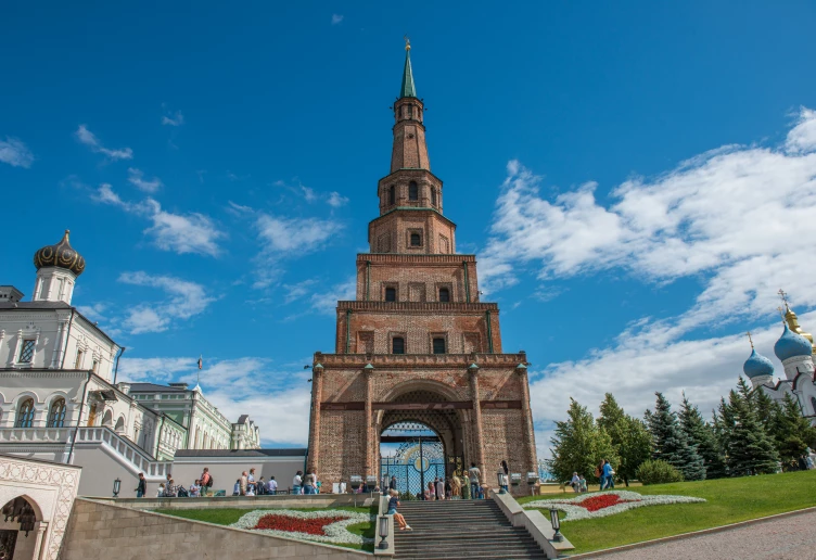 В Казань осенью и зимой: что делать, где шопиться, есть и жить