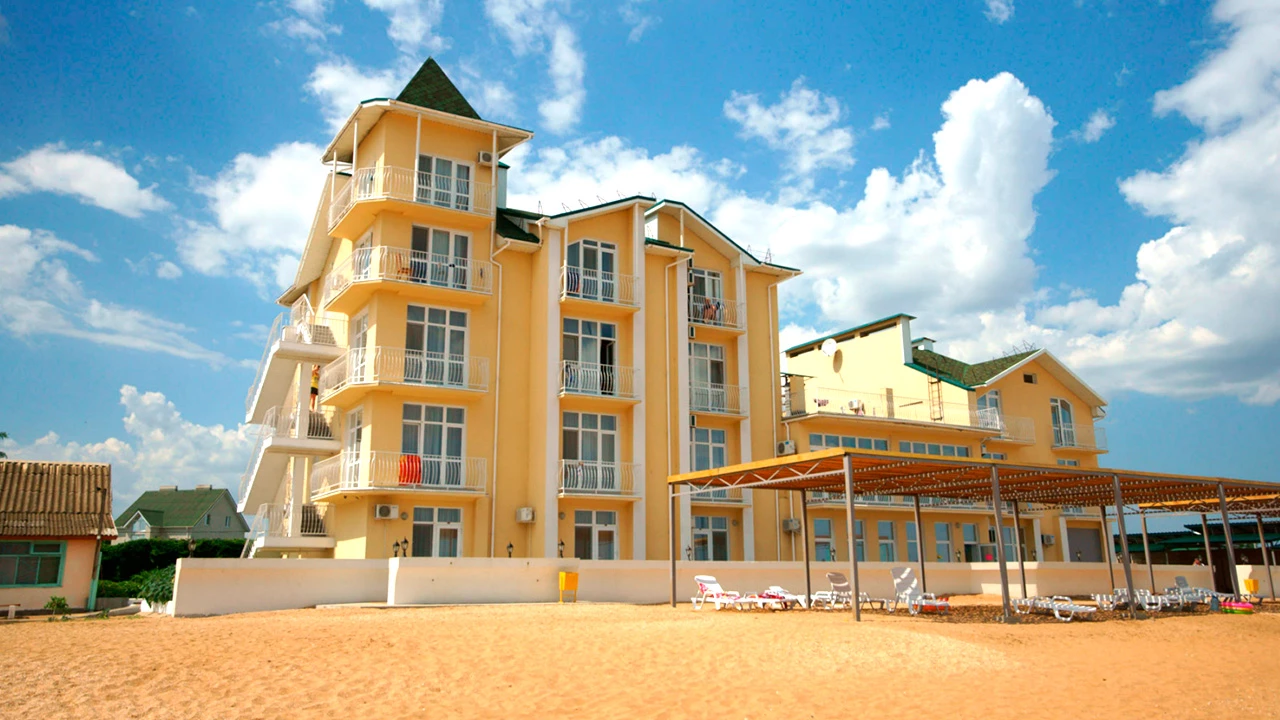 Дивный Мир Золотой песок 3* курортный отель