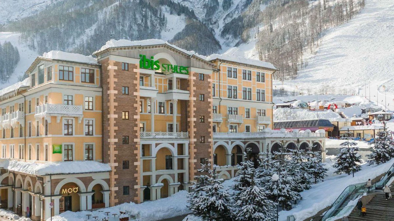 IBIS STYLES KRASNAYA POLYANA 4* отель